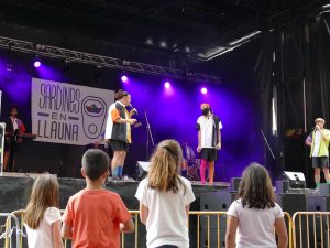 CONTRACTAR GRUP D’ANIMACIÓ INFANTIL SARDINES EN LLAUNA